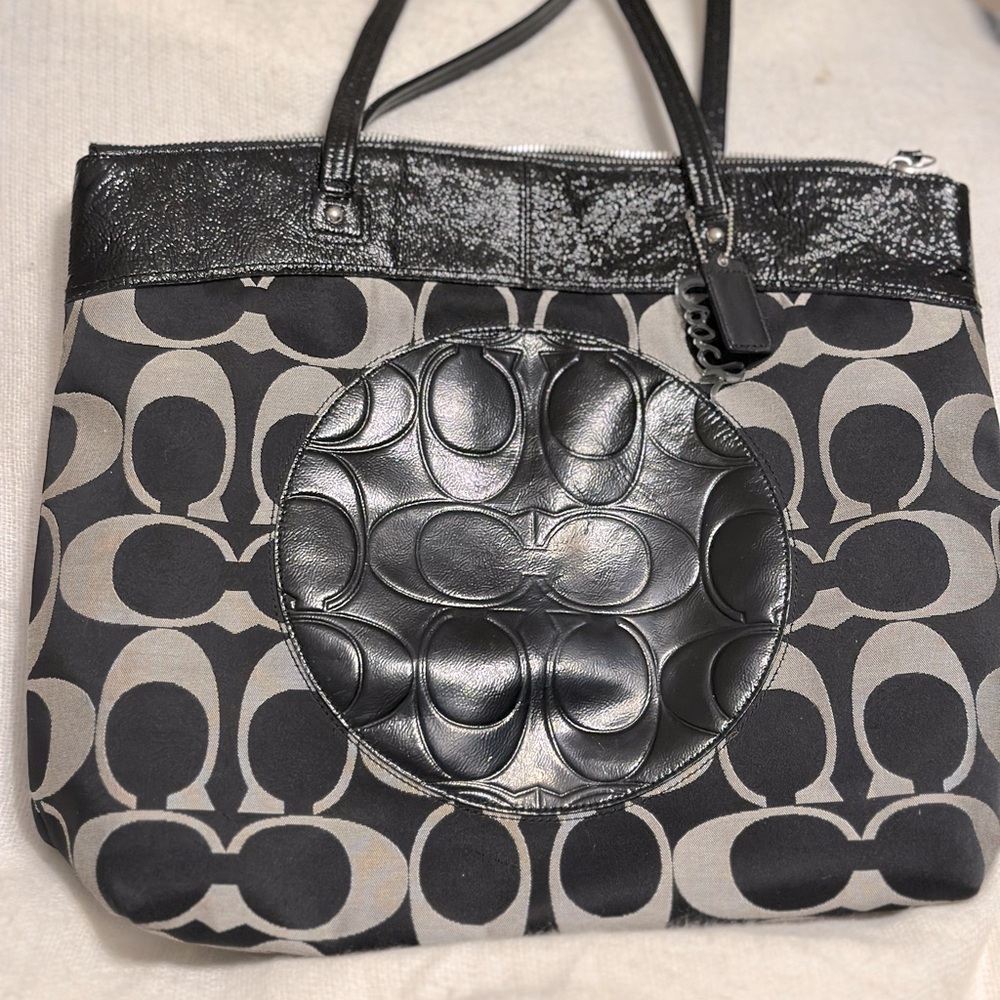 Coach Logo Black/Gray Laura Signature Tote EUC